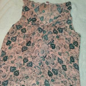 Floral Tank top in a pink color♡